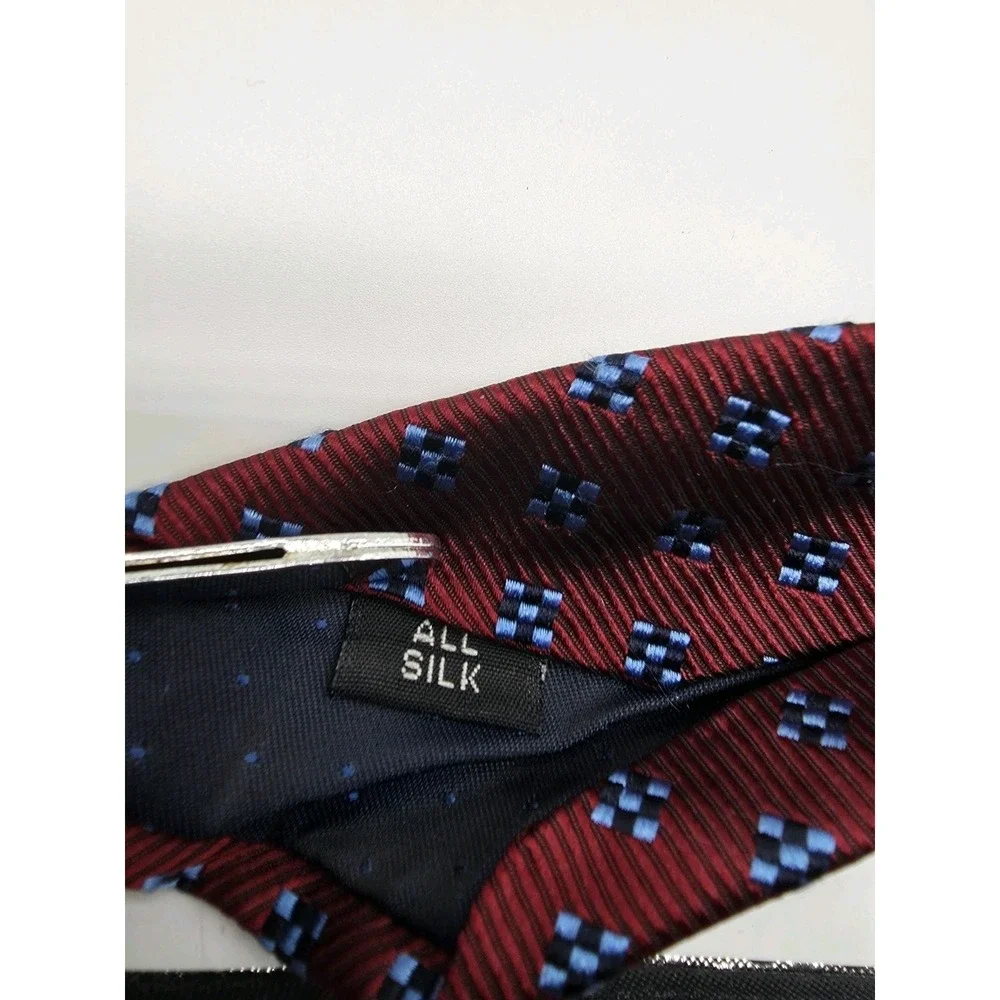 Vintage Tom James Royal Classic Multicolor 100% Silk Geometric Tie 57